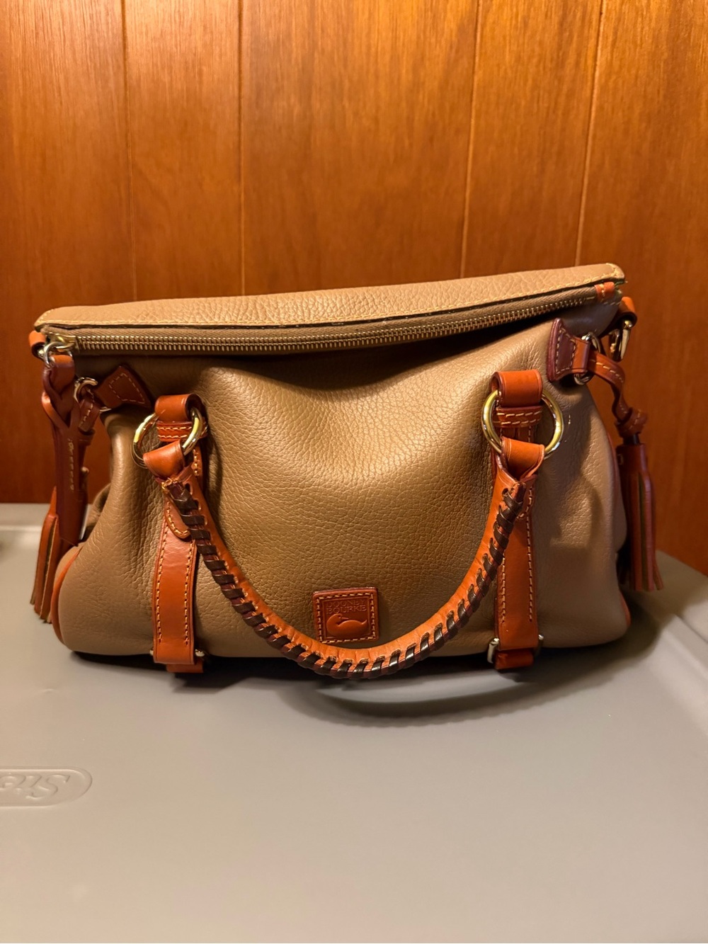 Dooney & Bourke purse